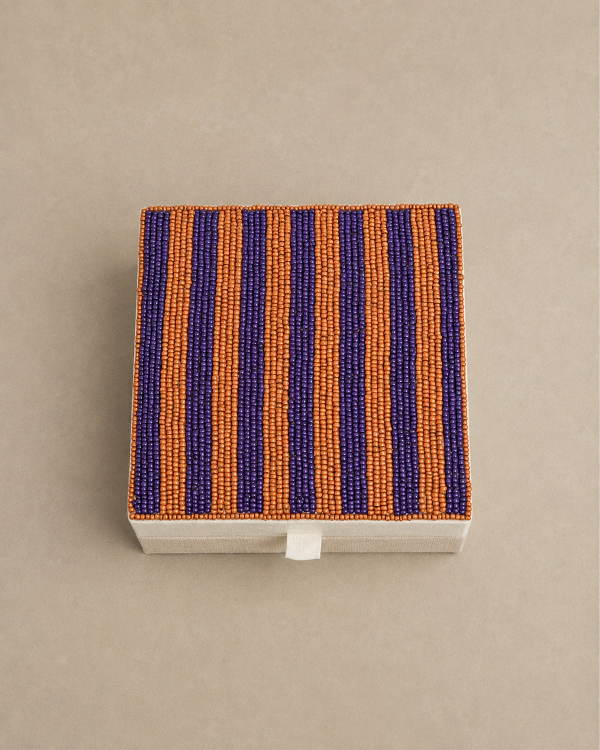 Boîte à bijoux et souvenirs perlée multicolore - | Maison Baan