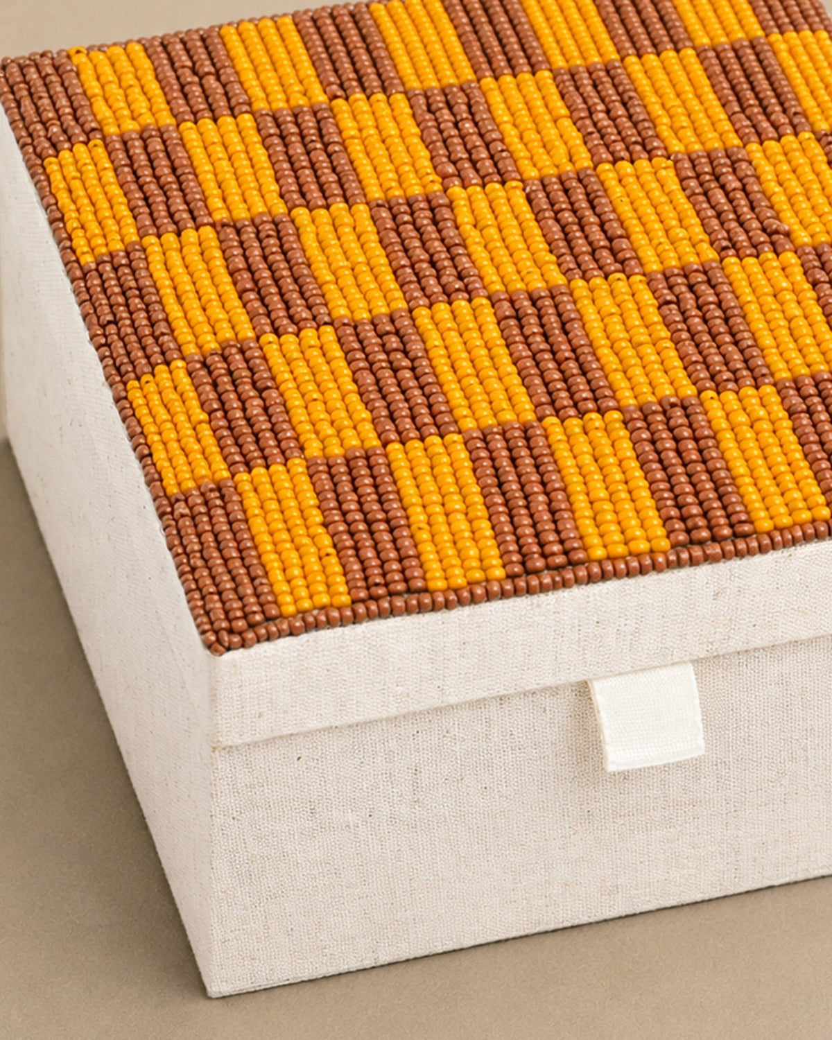 Boîte à bijoux et souvenirs perlée multicolore - | Maison Baan