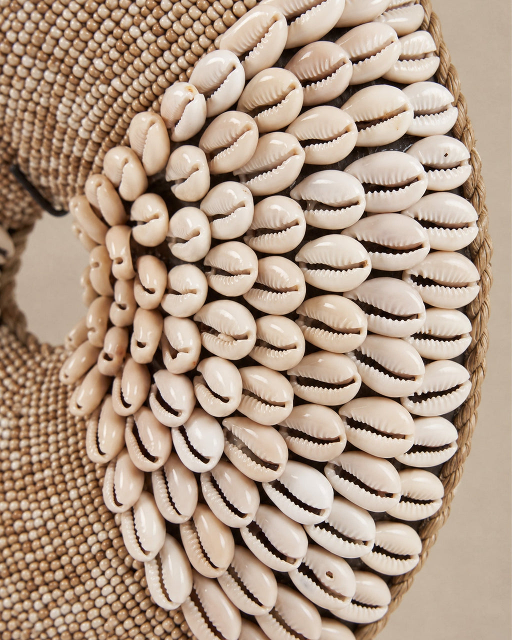 Décoration en Coquillages Naturels - | Maison Baan