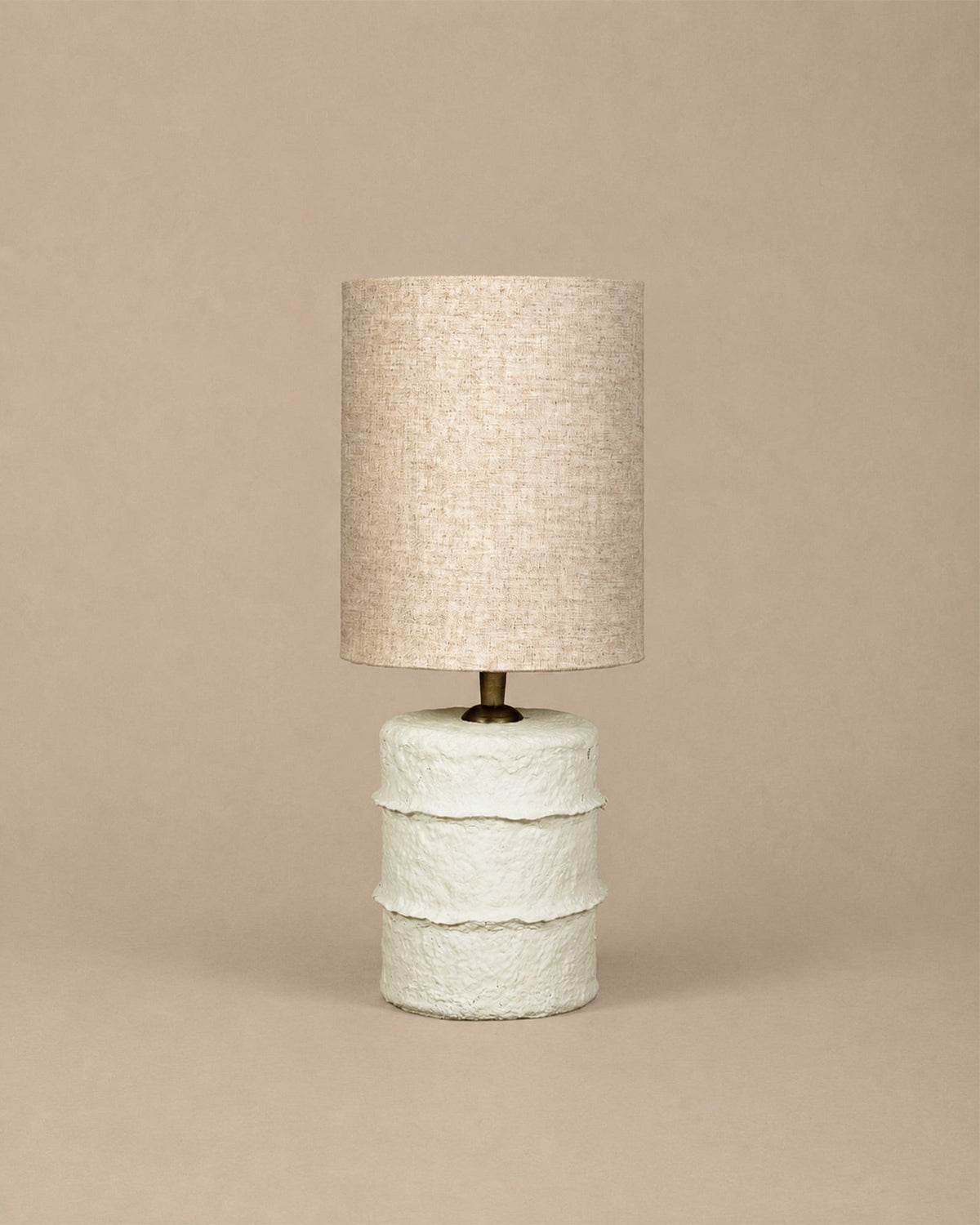 Lampe de table blanche artisanale - | Maison Baan