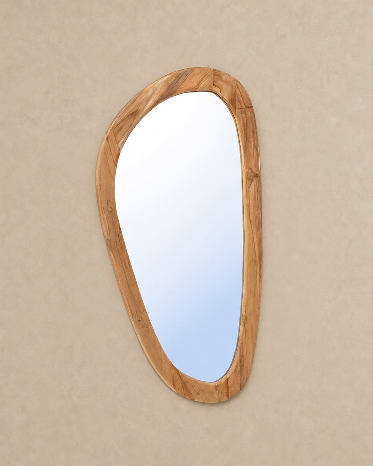 Miroir organique en bois de teck - | Maison Baan