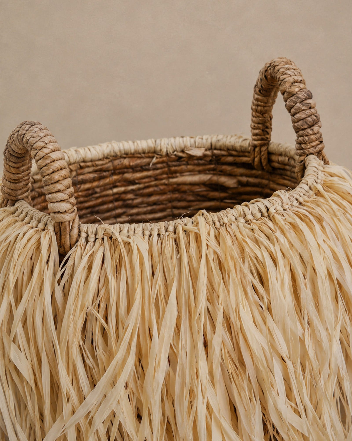 Panier à Franges en Raphia - | Maison Baan