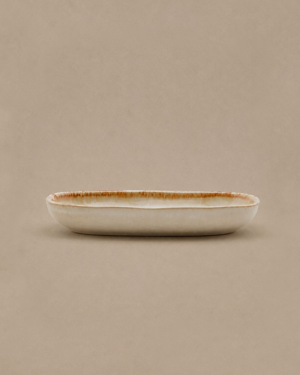 Plat Oval Blanc Nacré en Grès - | Maison Baan