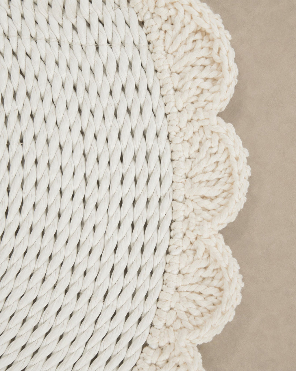 Set de Table Rond Blanc Macramé - | Maison Baan