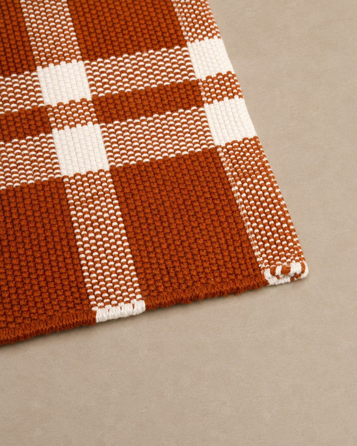 Sets de table à carreaux - | Maison Baan