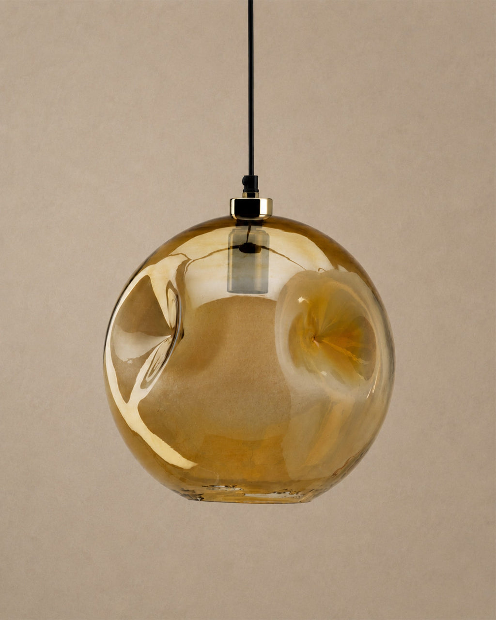 Suspension ronde en verre recyclé Bubbella - | Maison Baan