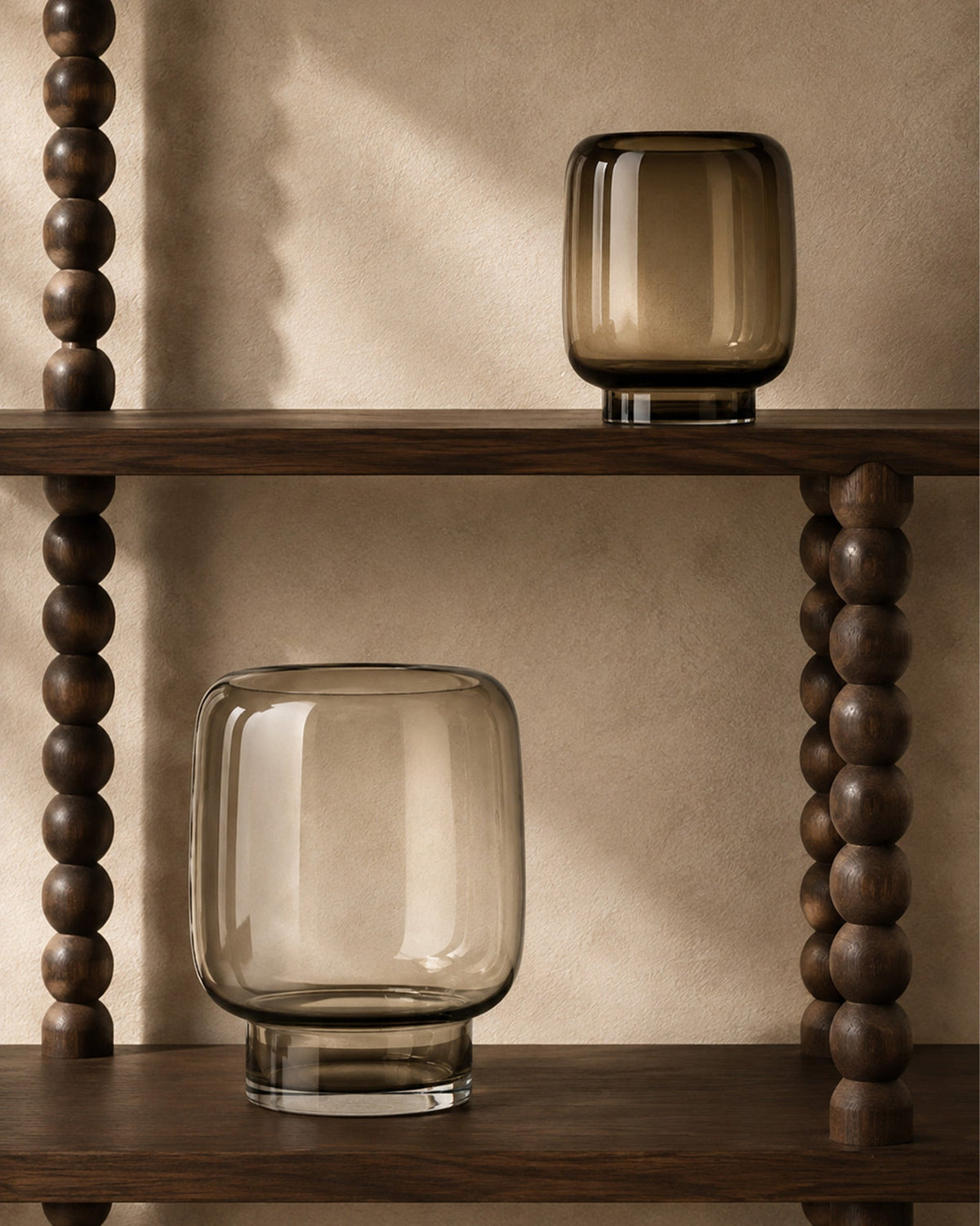 Vase Marron fumé en verre moderne - | Maison Baan